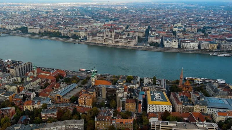 From Vienna: Bratislava and Budapest Guided Day Tour - Why This Tour Is a Good Value