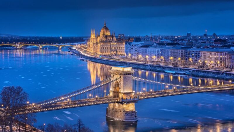 From Vienna: Budapest Group Day Trip - Guided Experience