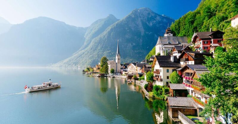 From Vienna: Full Day Trip to Hallstatt and Salzkammergut - Considerations for Travelers