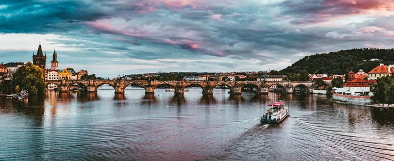 From Vienna: Prague One Day Guided Tour - Key Points