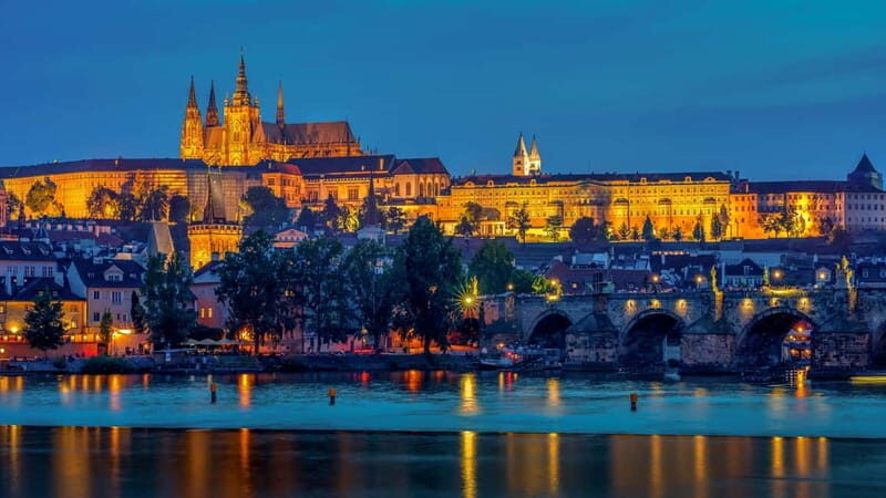 From Vienna: Prague One Day Guided Tour - Who Is This Tour Best For?