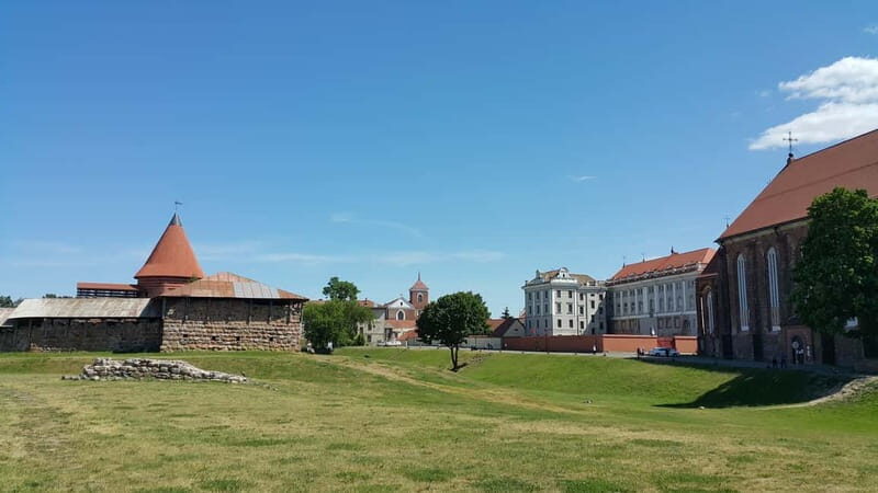 From Vilnius: Kaunas, Trakai and Paneriai Forest - The Sum Up