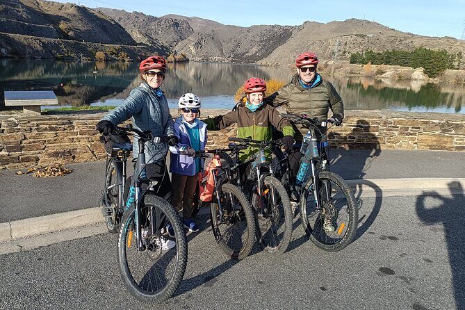 From Wanaka Bike the Lake Dunstan Trail with Shuttle Return - Key Points