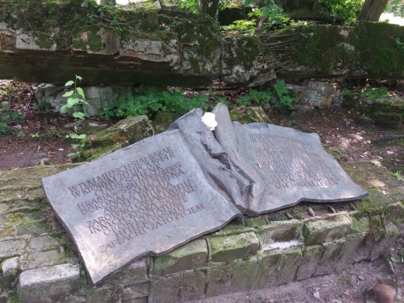 From Warsaw: Tour of the Wolf's Lair, Hitler's HQ by Car - Reviewing the Wolf’s Lair tour from Warsaw: an in-depth look