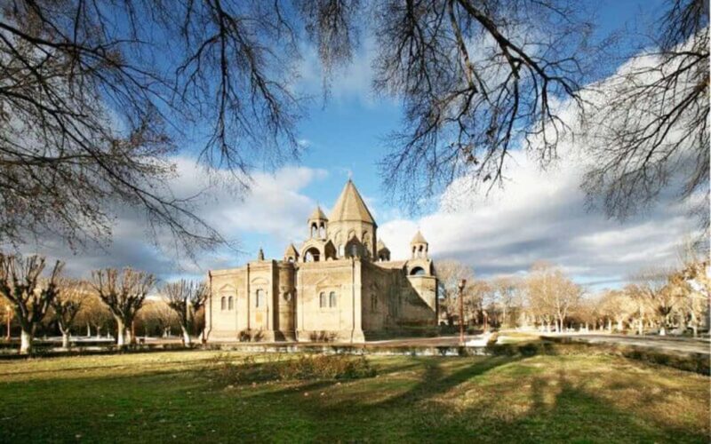 From Yerevan: Echmiadzin cathedral and Zvartnots temple - An In-Depth Look at the Tour Experience