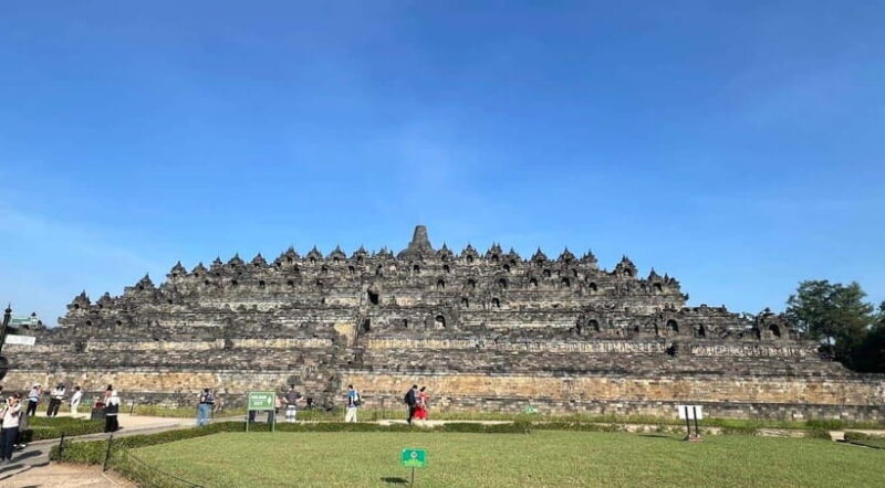 From Yogyakarta: Borobudur, Chicken Church & Mendut Temple - An In-Depth Look at the Tour Experience