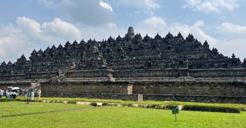 From Yogyakarta: Borobudur Climb Temple and Prambanan Tour - Tour Highlights