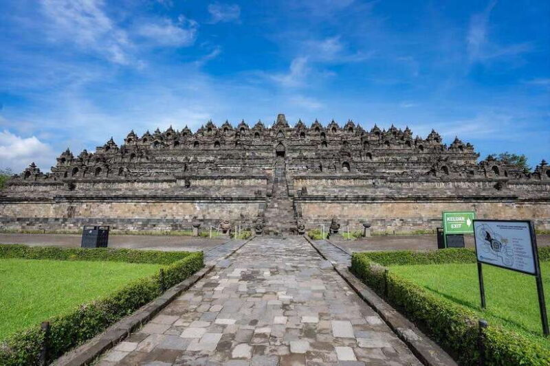 From Yogyakarta: Borobudur Full Access and Prambanan Tour - Key Points