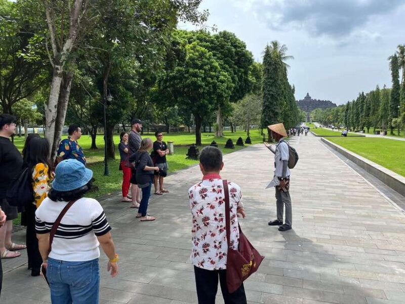 From Yogyakarta: Borobudur Full Access and Prambanan Tour - FAQ