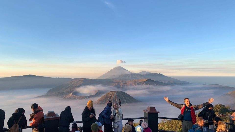 From Yogyakarta: Bromo, Ijen Crater 3 Days 2 Night Tour - Itinerary Day 1