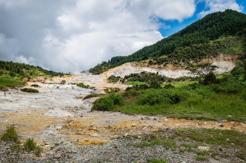 From Yogyakarta : Dieng Plateau Fullday Tour - Transportation and Services