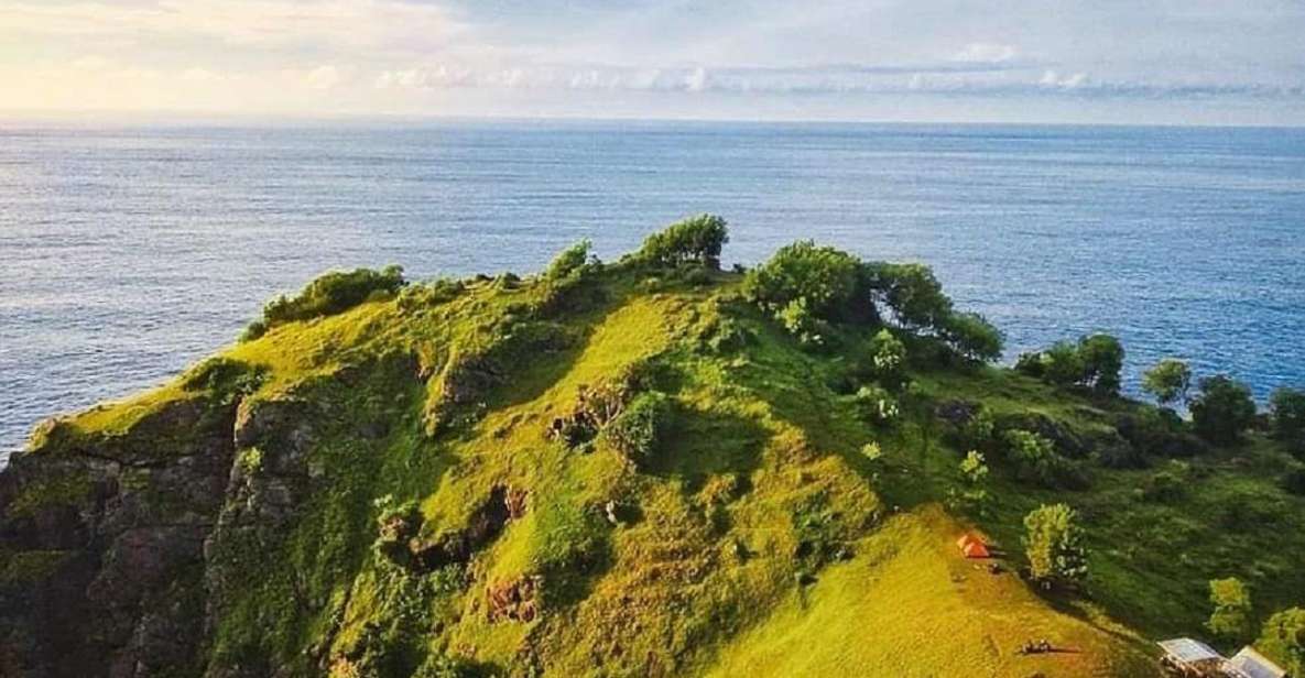 From Yogyakarta: Pengilon Hill and Hidden Beach - Key Points