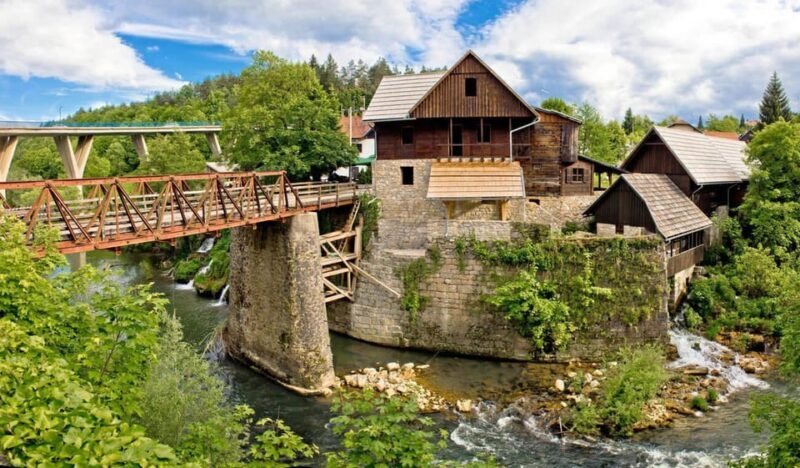 From Zagreb: Private Day Trip to Plitvice Lakes & Rastoke - Pricing and Value