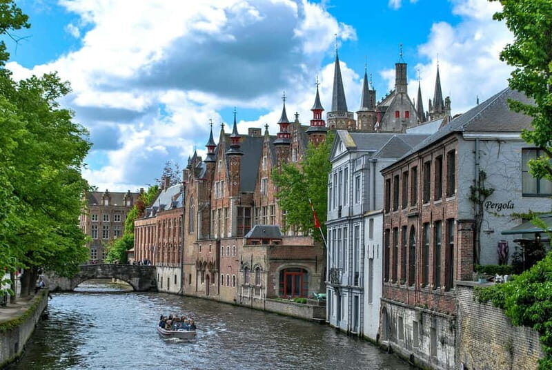 From Zeebrugge: Bruges Small Shore Trip with opt. Canal Boat - Who Will Love This Tour?