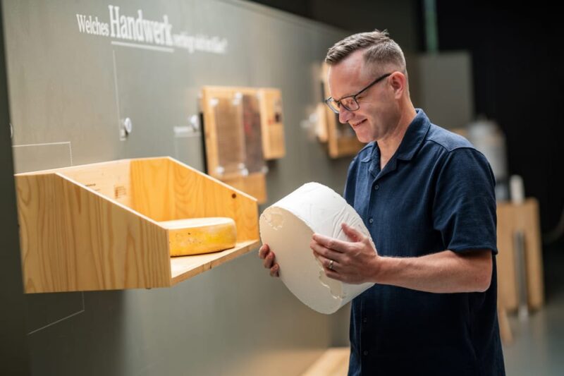 From Zurich: Chocolate and Cheese Tour in Appenzell - Chocolate Indulgence at Chocolarium