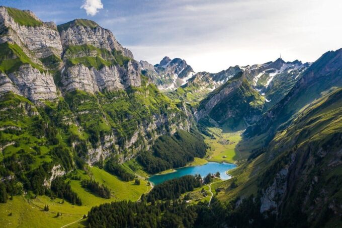 From Zurich: Private St. Gallen and Appenzell Day Tour - Exploring St. Gallens Historic Landmarks