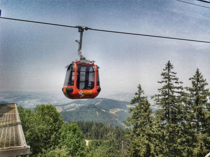 From Zürich:Small Group Tour Golden Roundtrip to Mt. Pilatus - Seasonal Considerations