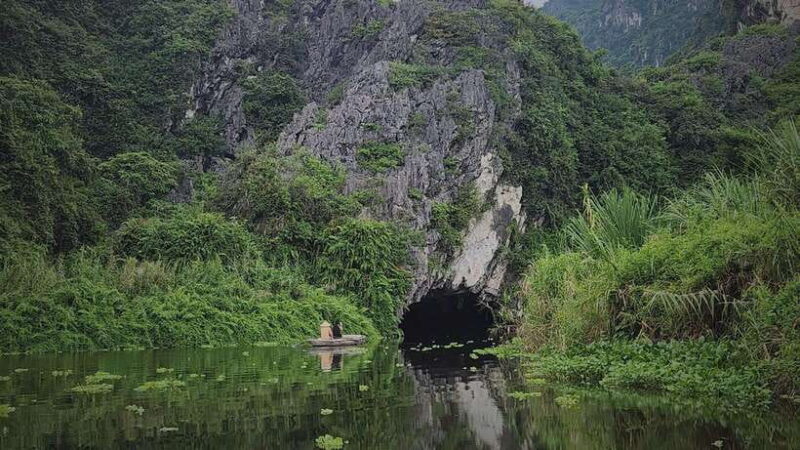 FromNinh Binh: Cuc Phuong-Van Long-Jeep Tours - Small Groups - Van Long Boat Trip Experience