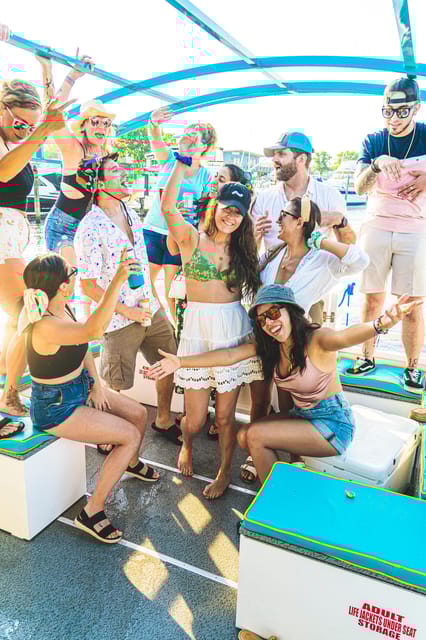 Ft Lauderdale Private Boat for 26: Sandbar Sip N Splash - Experience and Itinerary