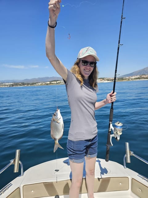 Fuengirola: Fishing Trip With Drinks and Gear - What to Expect on the Fishing Trip