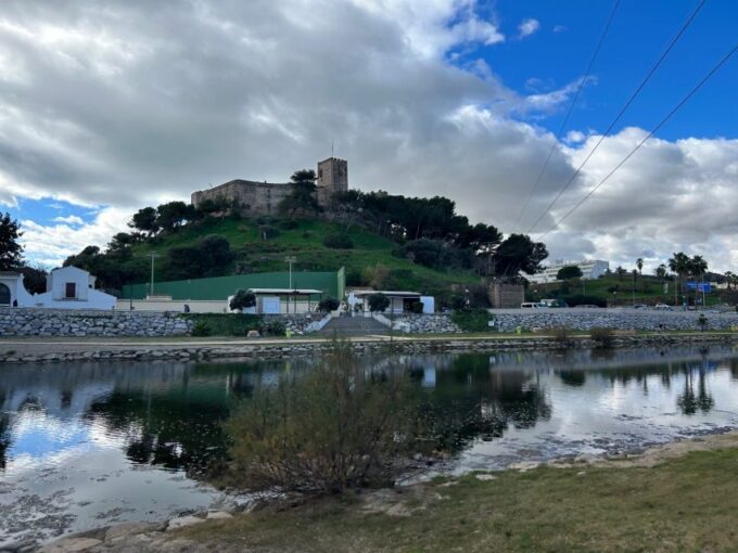 Fuengirola: Premium City Guided Bike Tour - Exploring Fuengirolas Landmarks