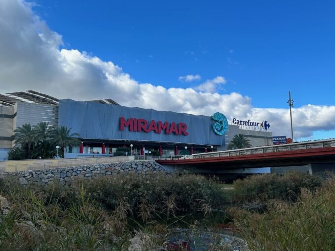 Fuengirola: Premium City Guided Bike Tour - Integrating Fitness Into the Tour