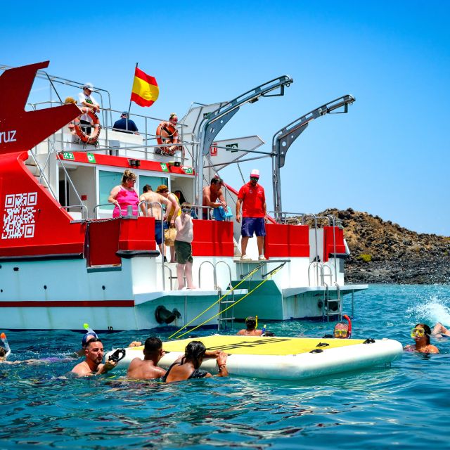 Fuerteventura: 1-Hour Mini Swim & Snorkel Cruise - Boat Features and Amenities
