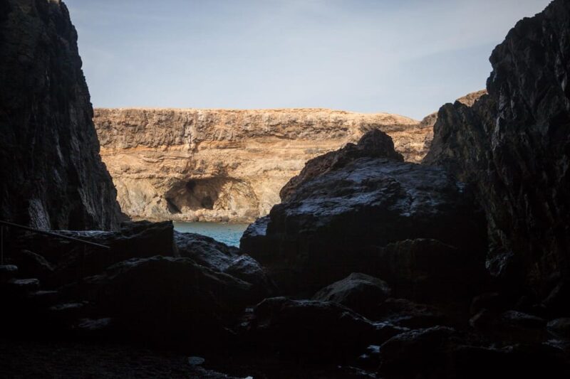 Fuerteventura: Explore the Natural Wonders of the Island - Ugán Beach and Crocodile Rock: Coastal Wonders