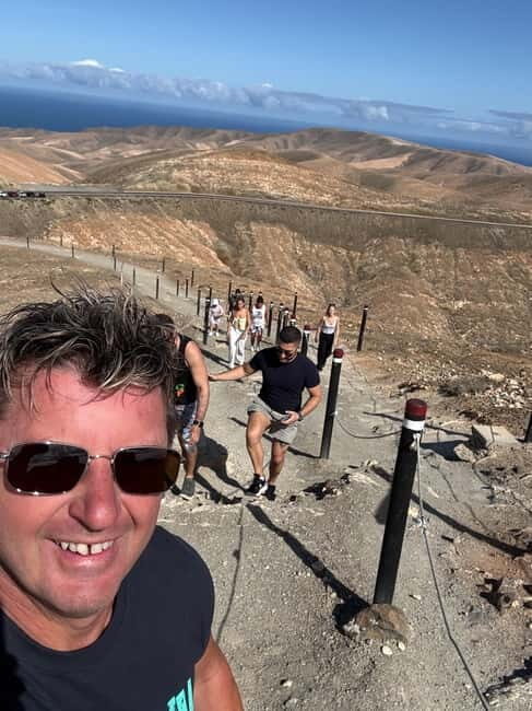 Fuerteventura: Guided Sightseeing Highlights Tour - Authentic Experiences and Highlights