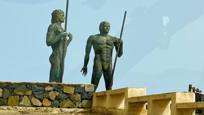 Fuerteventura: Island Highlights Guided Sightseeing Tour - Key Points