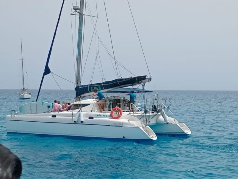 Fuerteventura: PRIVATE Catamaran All Inclusive Lobos in - Amenities and Inclusions