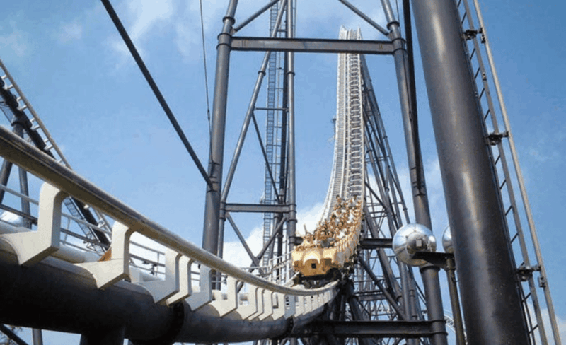 Fuji-Q Highland Amusement Park:Private Day Tour by Alphard - Experience Highlights