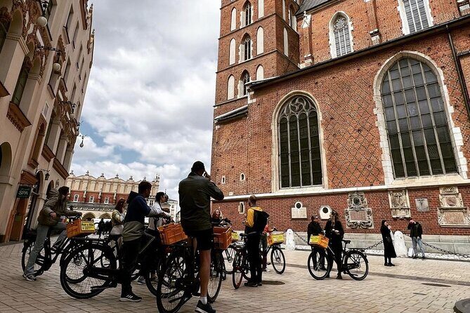Full Bike Tour - the Old Town, Jewish Qtr & the Ghetto NEW BIKES - A Closer Look at the Itinerary