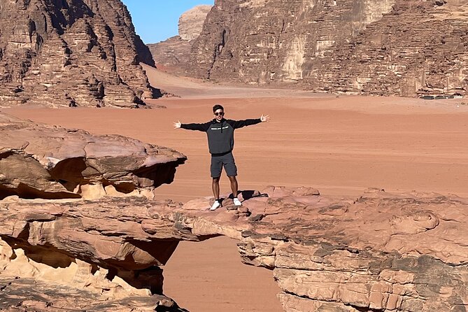Full Day 4x4 Classic Desert Tour With Overnight in Private Tent - Meeting and Pickup Information