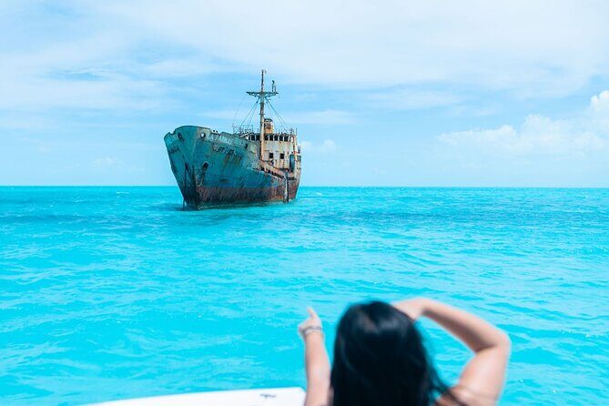 Full day 7hours- beach bbq, snorkel, Iguana island, half moon bay pine cay, Fun! - The Sum Up