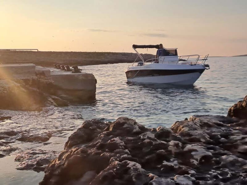 FULL DAY - 7hours Comino, Blue Lagoon, charter, boat, cruise - Key Points  