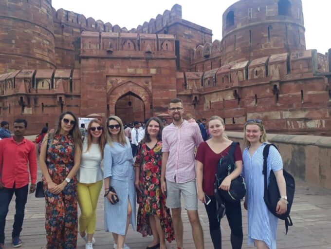 Full Day Agra Tour by Tuk Tuk With Guide From Agra - Local Tips and Recommendations