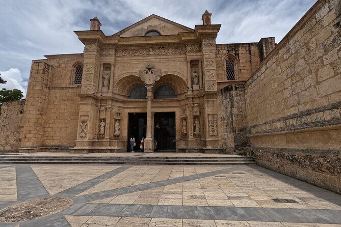 Full Day All Inclusive Tour in Santo Domingo City - Frequently Asked Questions