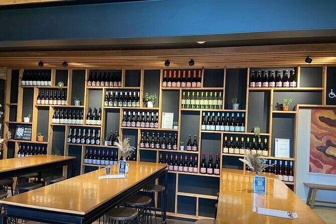 Full Day Barossa Valley Wineries Private Tour with 2 to 4 person - Key Points