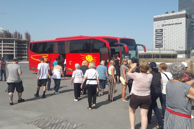 Full-Day Bus Tour in Bahrain - Itinerary Highlights