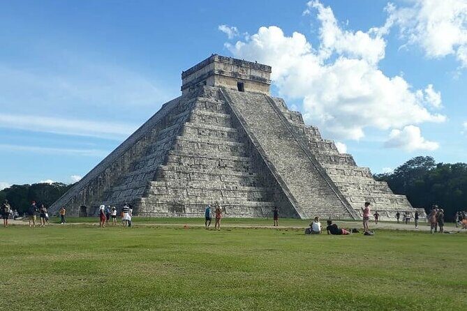 Full Day Chichen Itza, Cenote and Valladolid Tour, from Cancun - Key Points