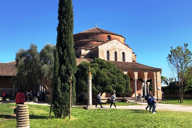 Full-Day Excursion to Murano, Burano and Torcello From Venice Train Station - Scheduling and Transportation