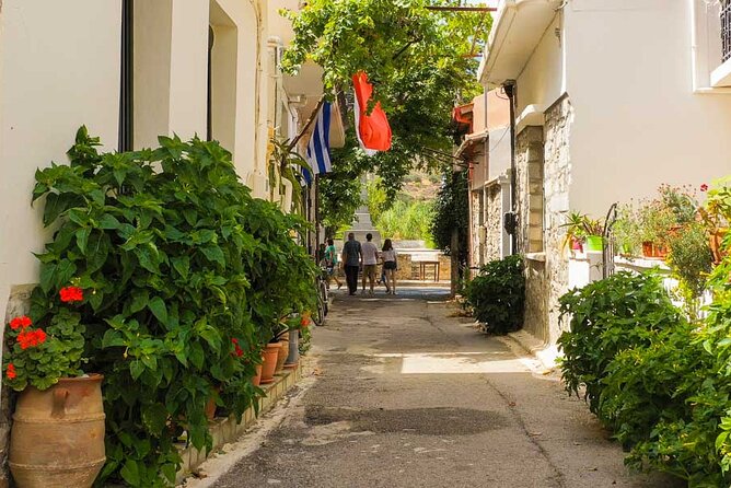 Full-Day Guided Private Tour in a Breathtaking Crete Island - Traveler Reviews and Feedback