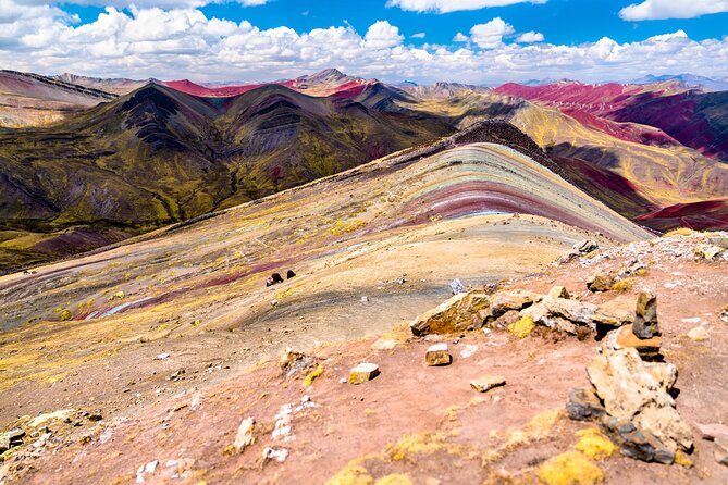 Full-Day Guided Tour to Palccoyo Rainbow Mountain - What to Expect on the Tour