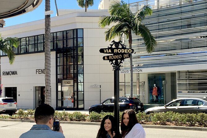Full-Day LA Iconic Sites Tour From Hollywood with Six Stops - Key Points
