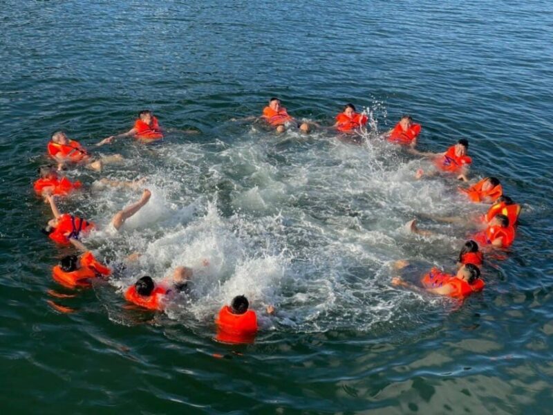 Full Day Lan Ha Bay Bay- Ha Long Bay: Kayak, Island Hopping - Cai Beo Fishing Village Exploration