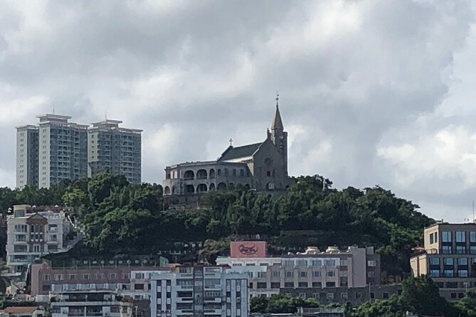 Full Day Macau Sightseeing Tour - Lunch Experience