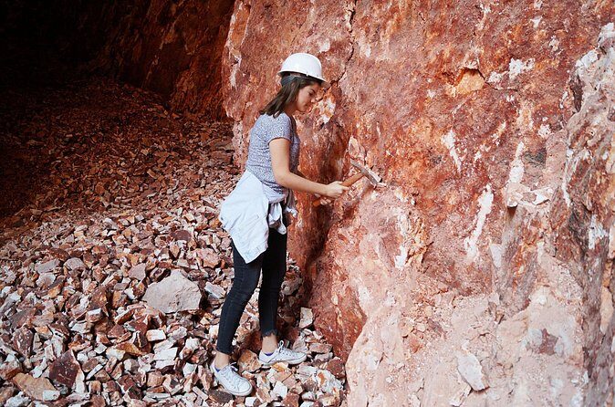 Full-Day Magdalena Opal & Obsidian Mines PRIVATE TOUR - Authenticity and Unique Appeal