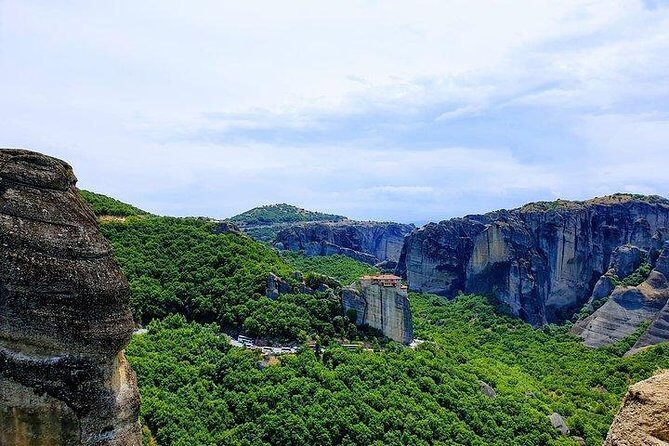 Full day Meteora private tour - Key Points