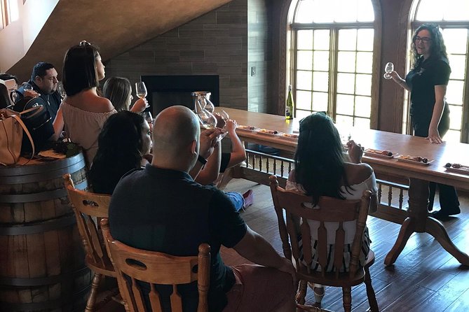 Full-Day Niagara-On-The-Lake Guided Wine and Charcuterie Tour - Wine and Charcuterie Pairings